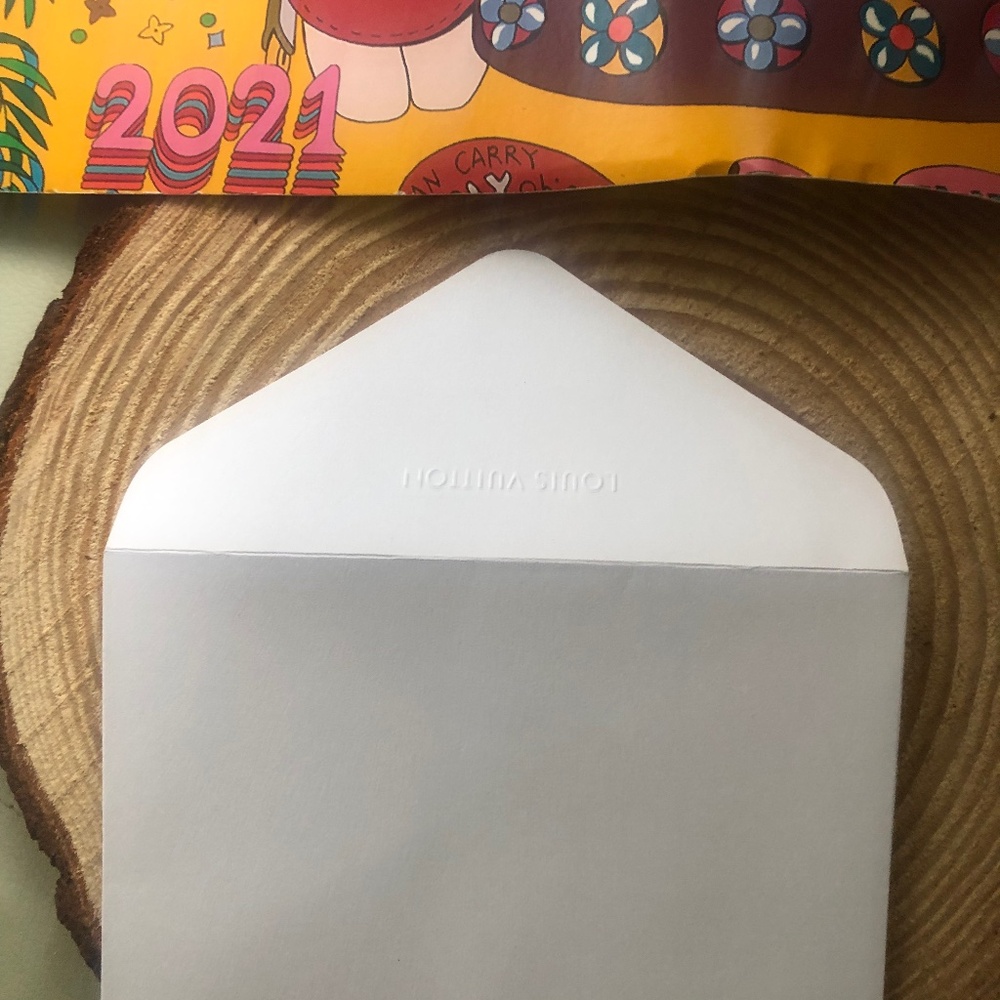 Louis Vuitton 200 Year Anniversary Birthday Card & Pin Gift Set VIP - Picture 7 of 8